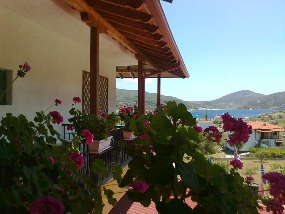 El Capitan Hotel Porto Koufo Bagian luar foto